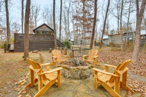 On-Site Trails and Furnished Deck Monteagle Escape!